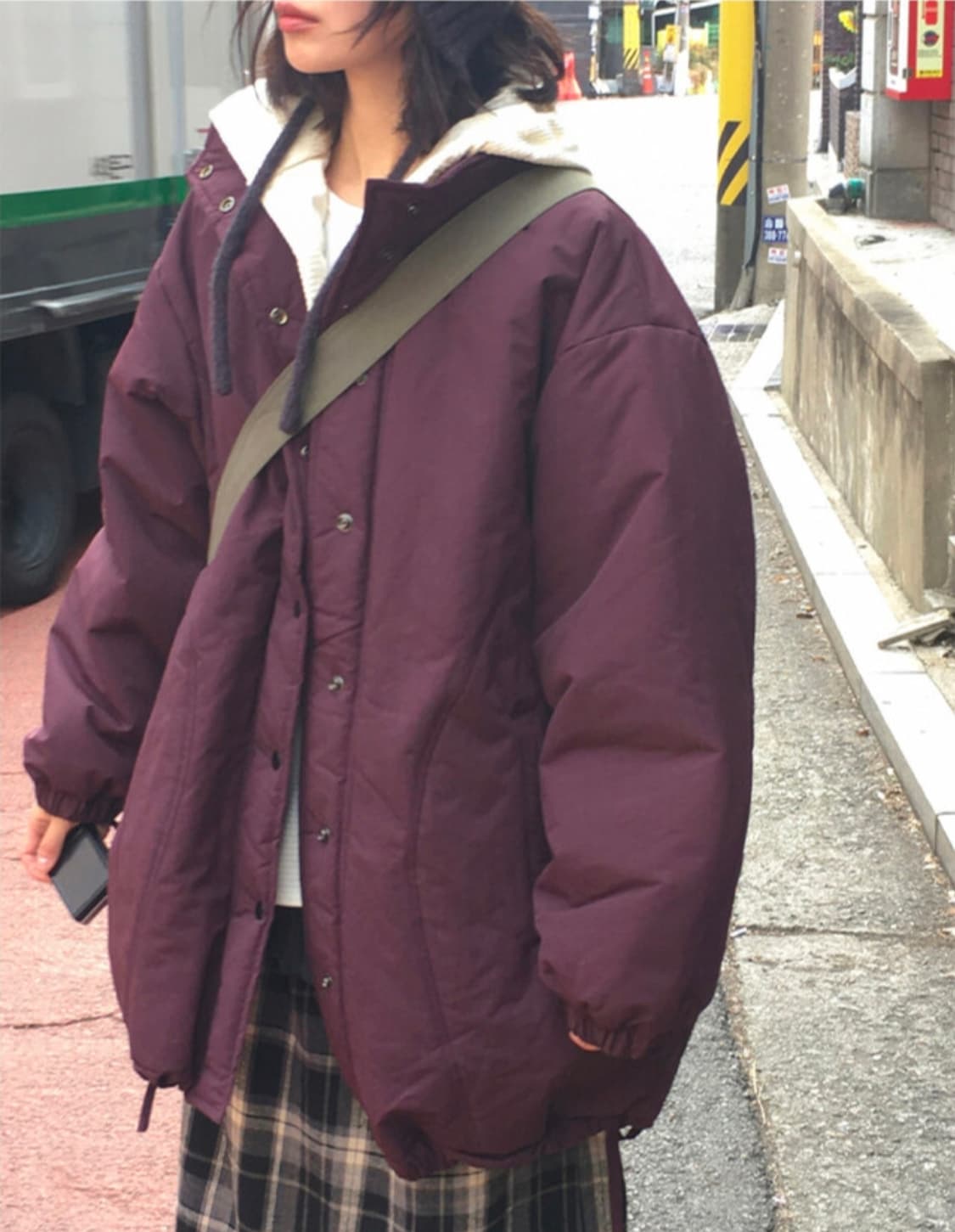 데일리쥬 큐랄 오버핏 스트링 누빔 패딩 점퍼 상품이미지2