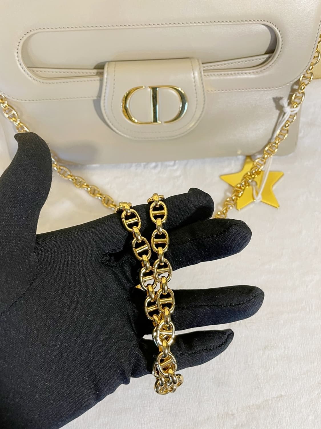 디올 더블 체인 크로스백 스몰 베이지 상품이미지6