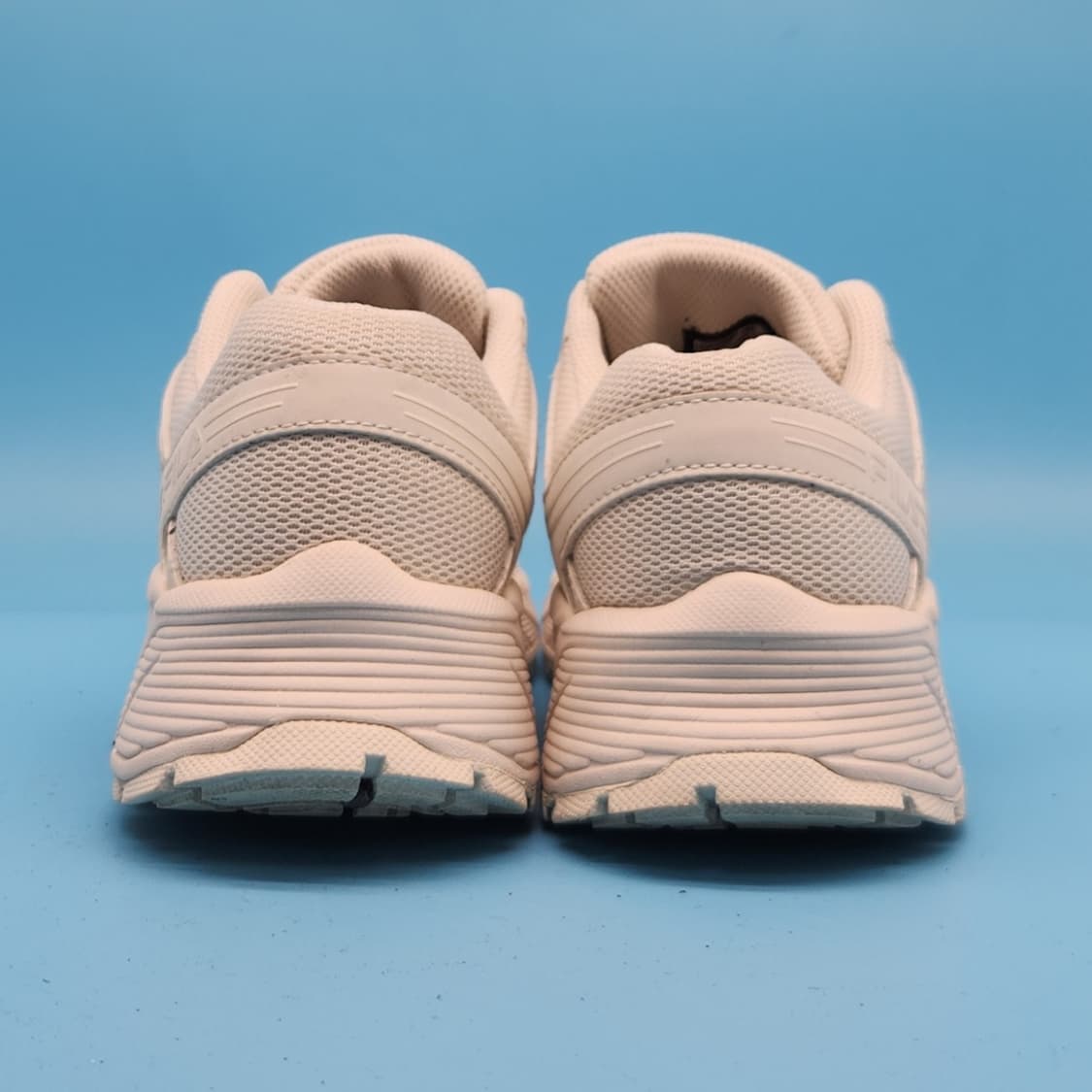 ooo 휠라 디사이퍼 여성운동화 240 상품이미지4