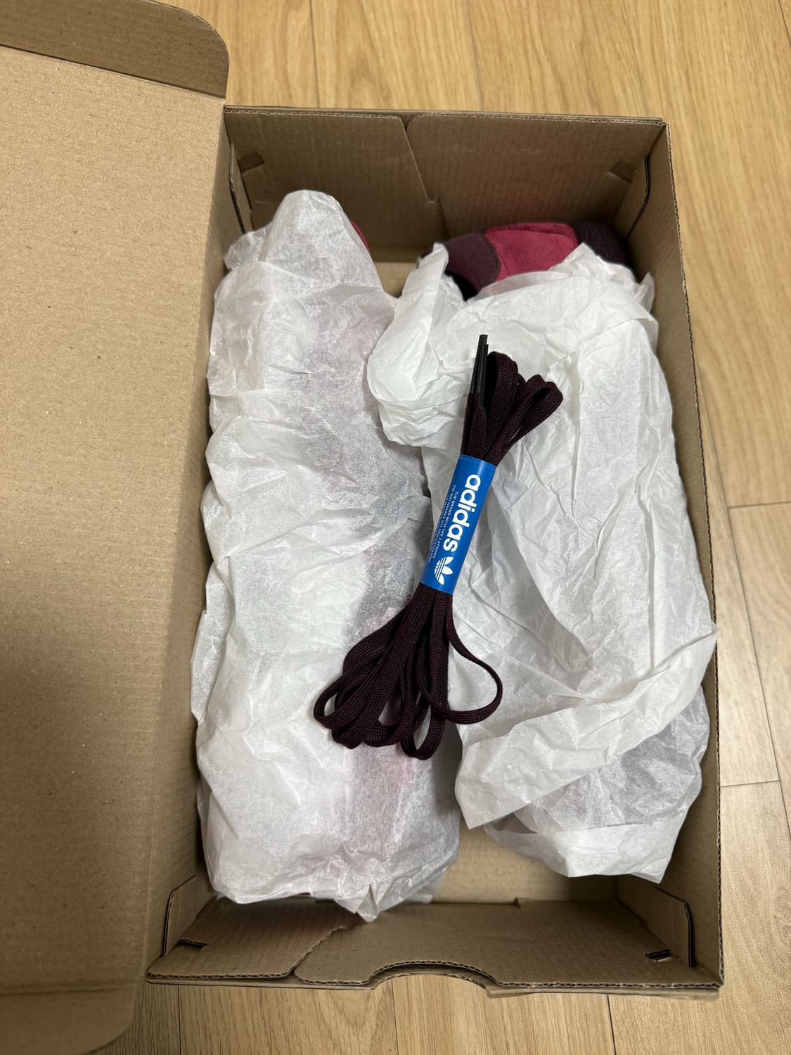 아디다스 토바코 버건디 280사이즈 상품이미지6