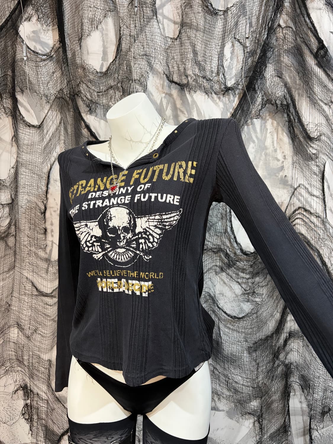 Y2K punk skull cubic long sleeve 상품이미지6