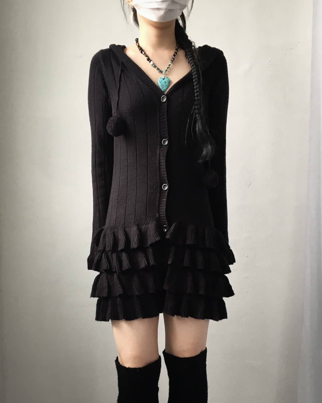 Pom pom frill point knit hood cardigan 상품이미지1