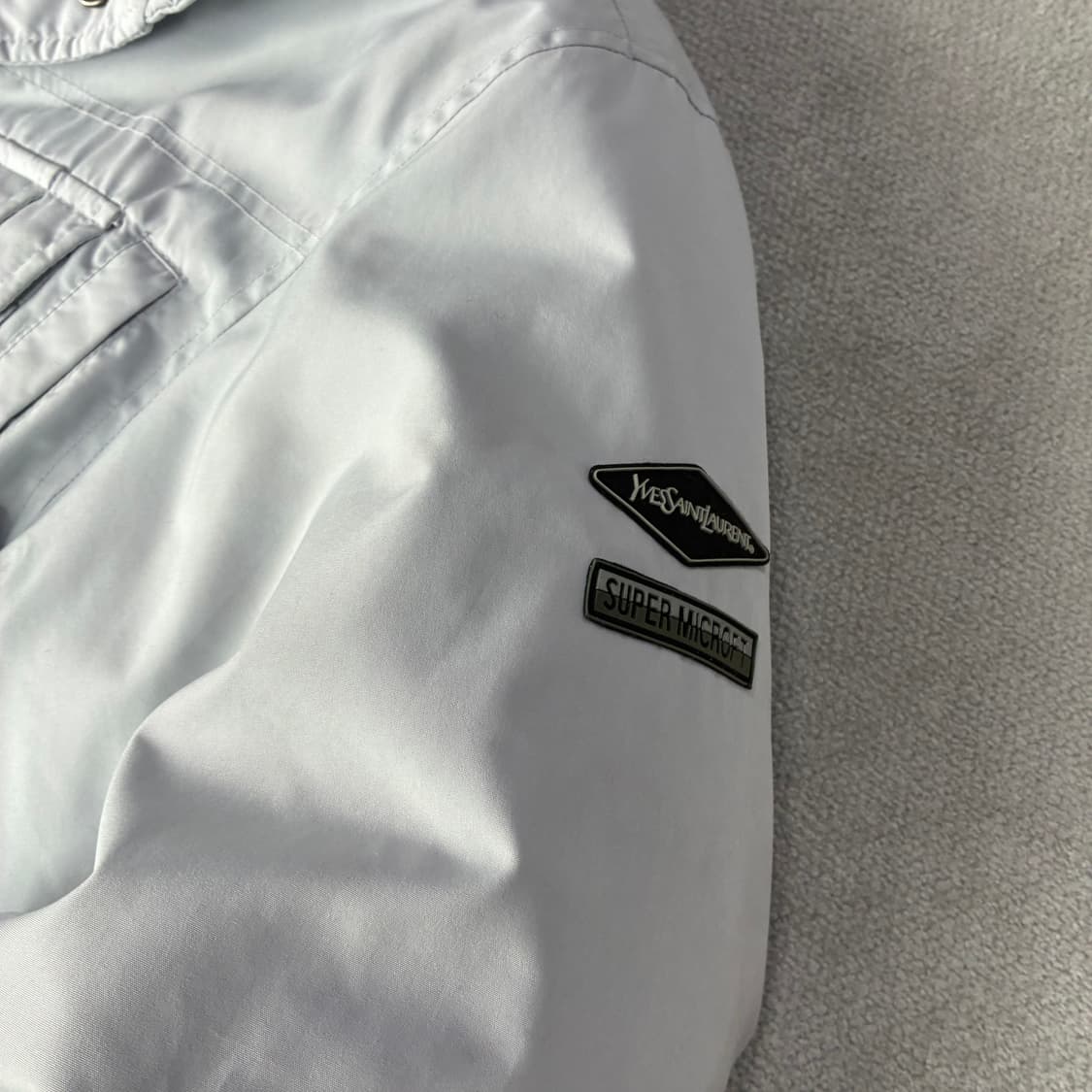 YSL 입생로랑 오리털 그레이 점퍼  상품이미지2