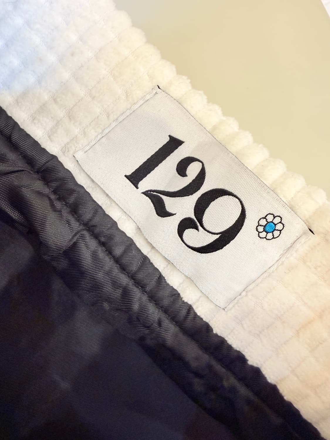 일리고 크롭자켓 상품이미지4