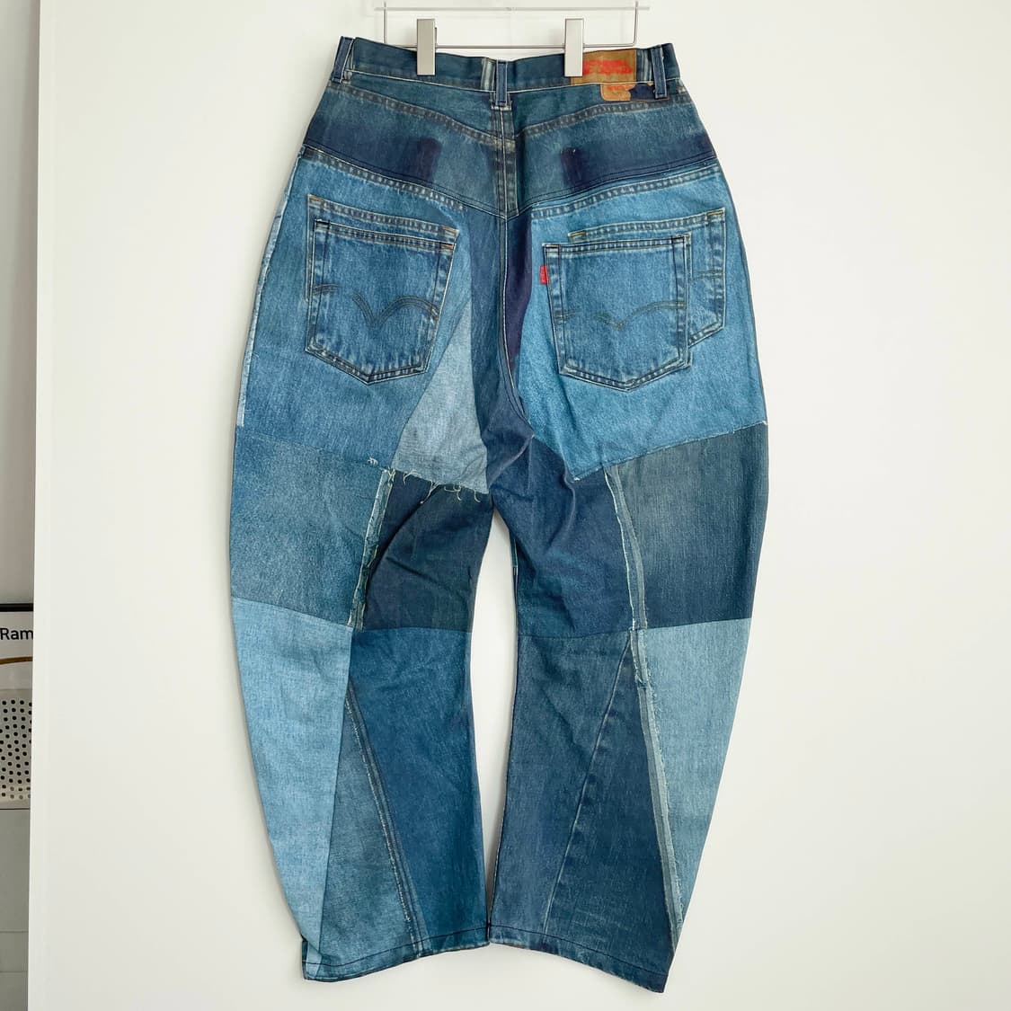 C1 스키즘인듀싱 새상품 SCAM JEANS_BLUE L사이즈 상품이미지3