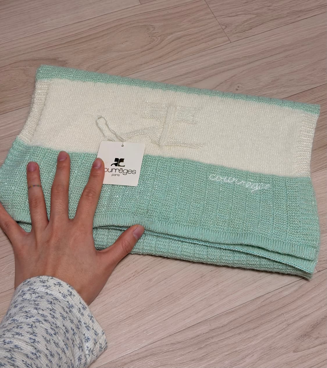 꾸레쥬 머플러 상품이미지1