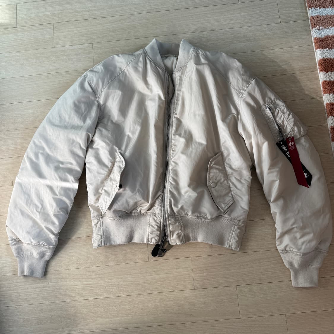 알파인더스트리 MA1 아이보리 M 상품이미지1