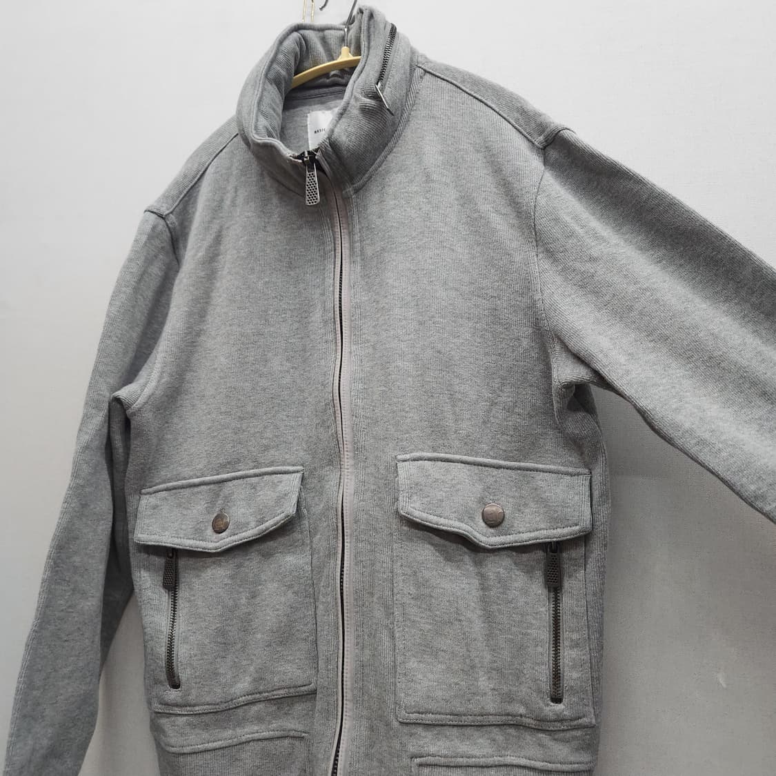 베이직하우스 멀티포켓 코튼 자켓 상품이미지2