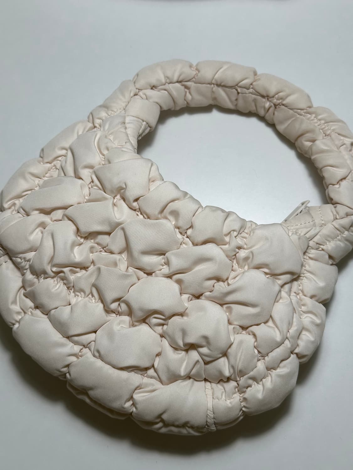 [정품] 코스 구름백 마이크로백 화이트 상품이미지2