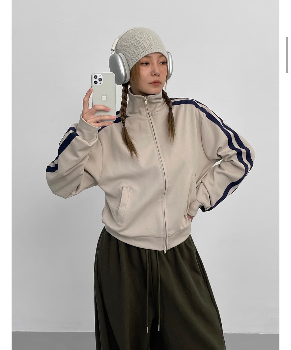 블랙업 투웨이 하이넥 라인집업 상품이미지1