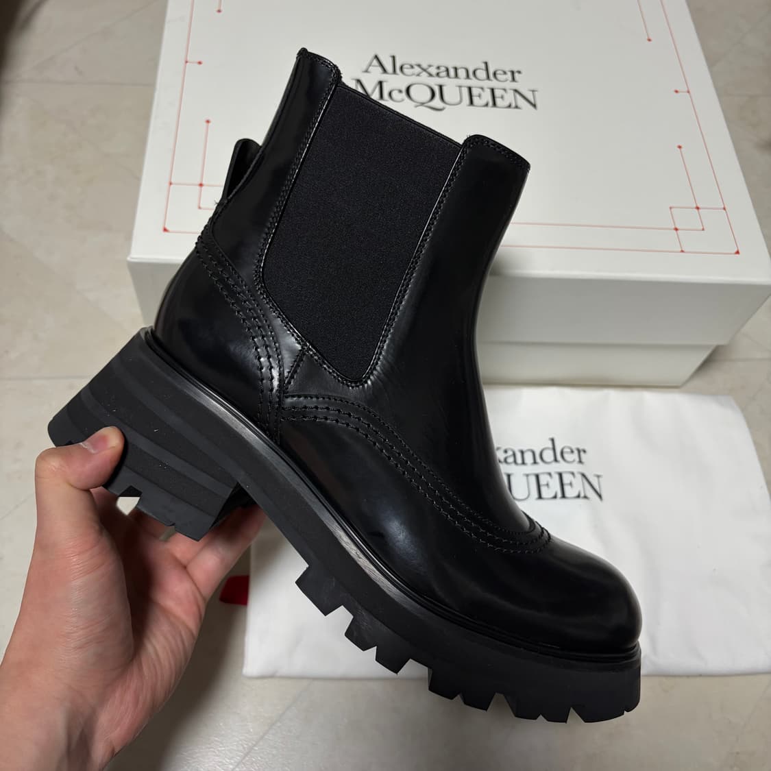 새상품(260)알렉산더맥퀸 원더 첼시부츠 블랙 상품이미지2