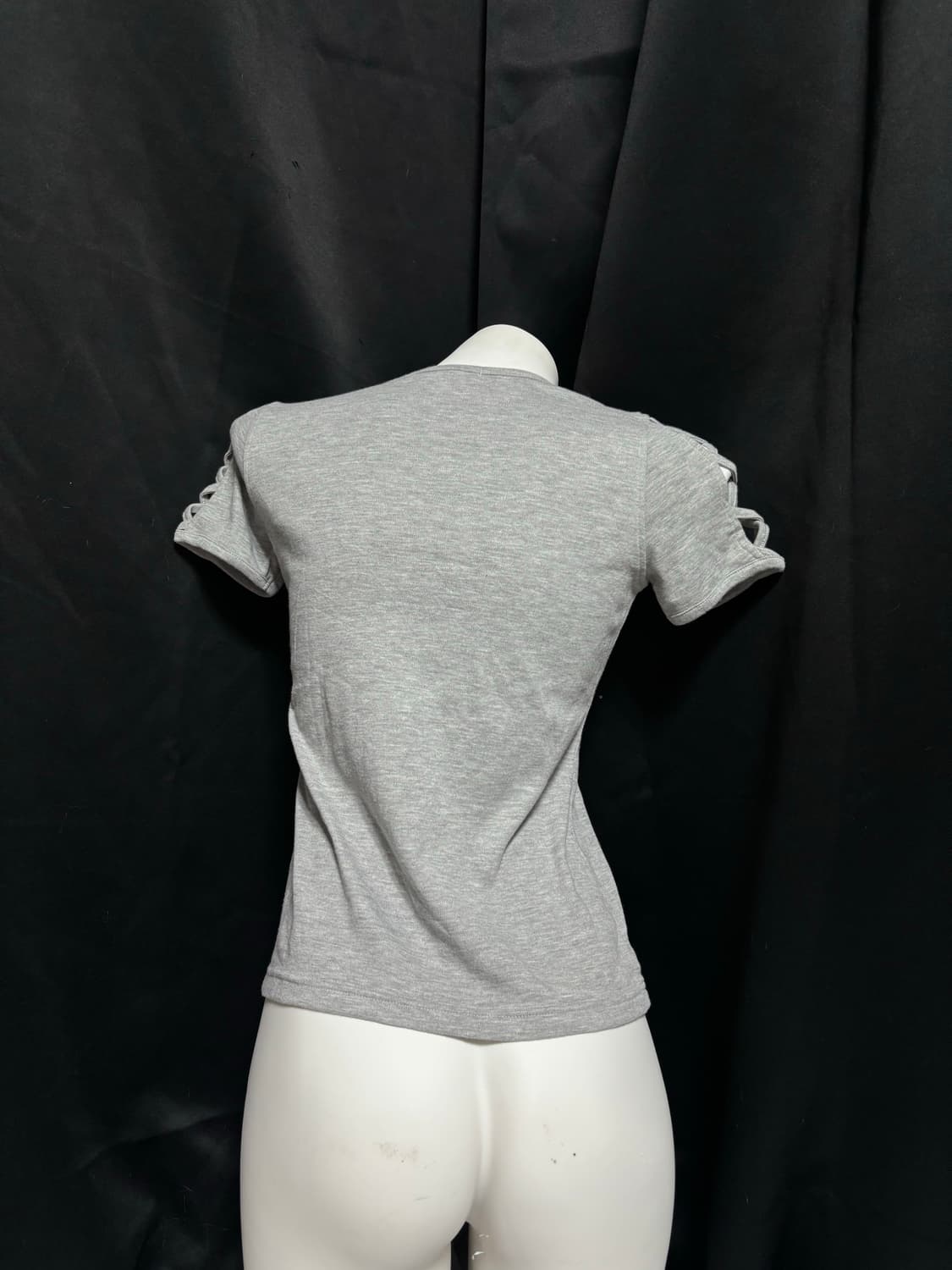 “Unknown” Y2K Skull Print Grey Tee 상품이미지8