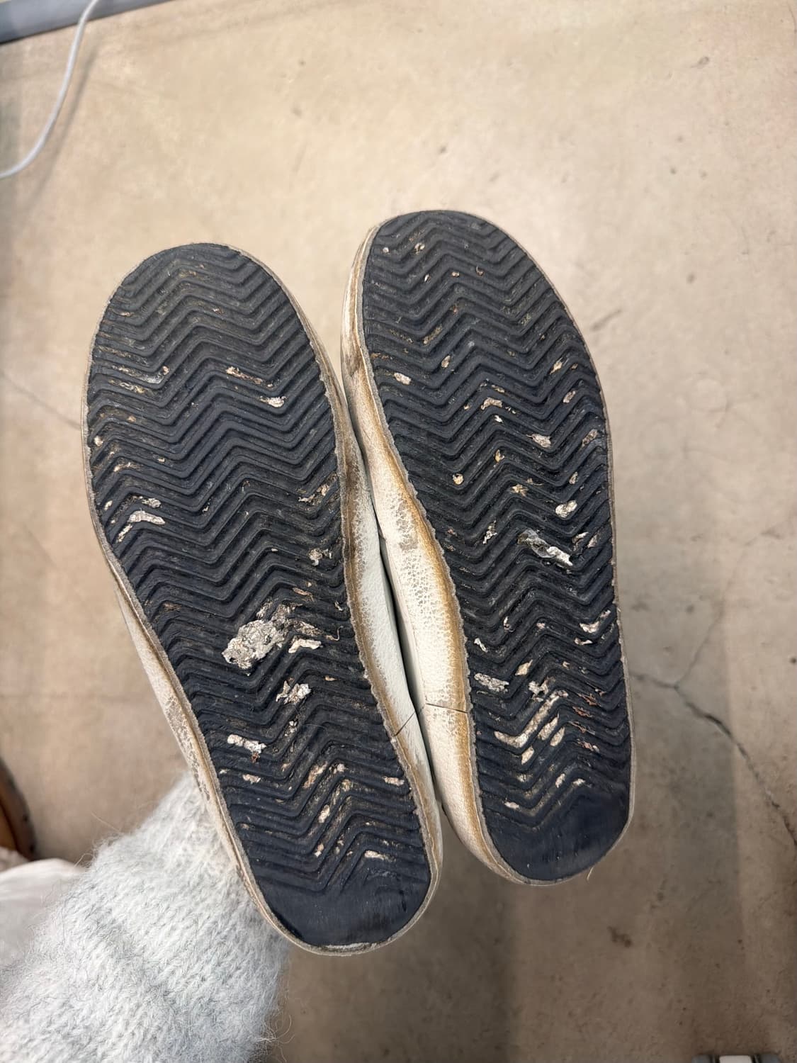 [정품] 골든구스 슈퍼스타 스니커즈 실버탭 36 상품이미지7