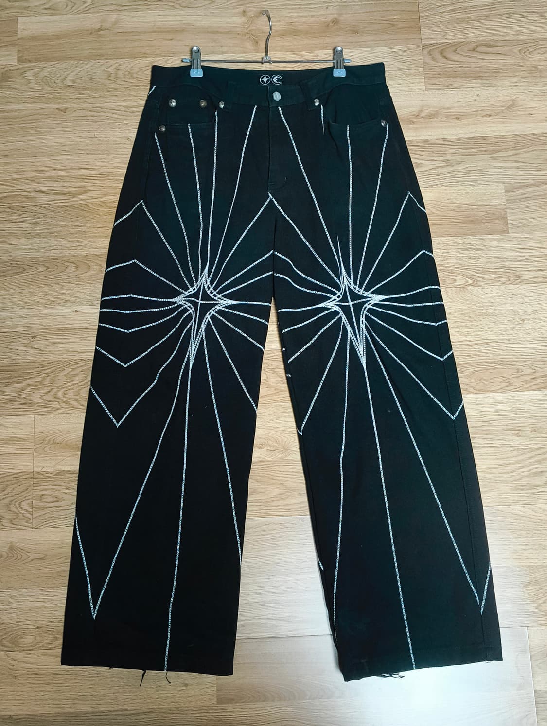 떠그클럽 체인 스티치 팬츠 상품이미지1