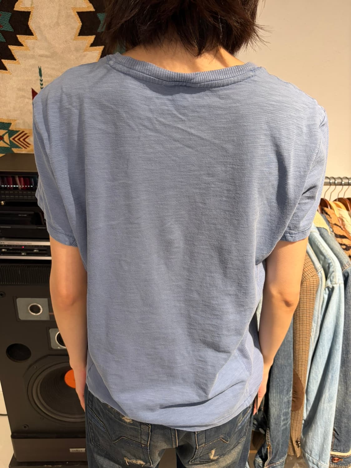 Calvin Klein 클린 무드 브이넥 반팔 티셔츠 상품이미지2