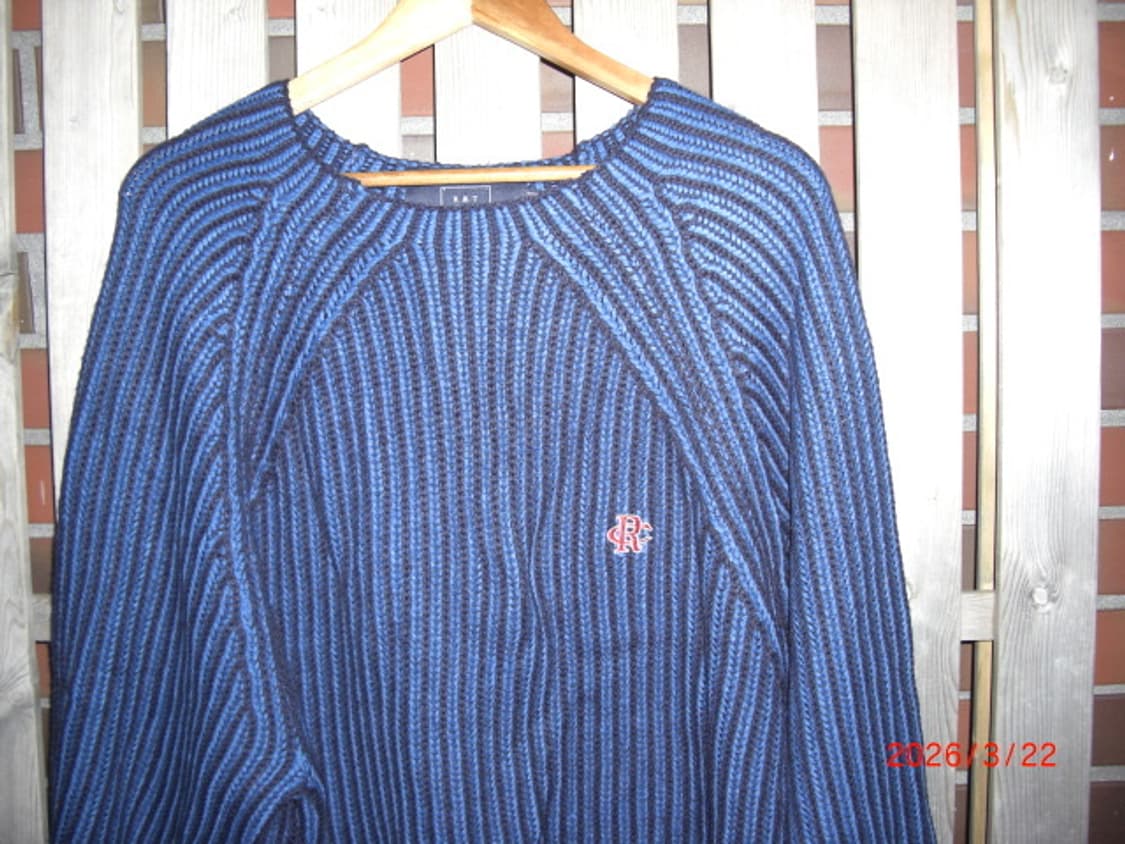 로맨틱크라운 네이비 니트 상품이미지3