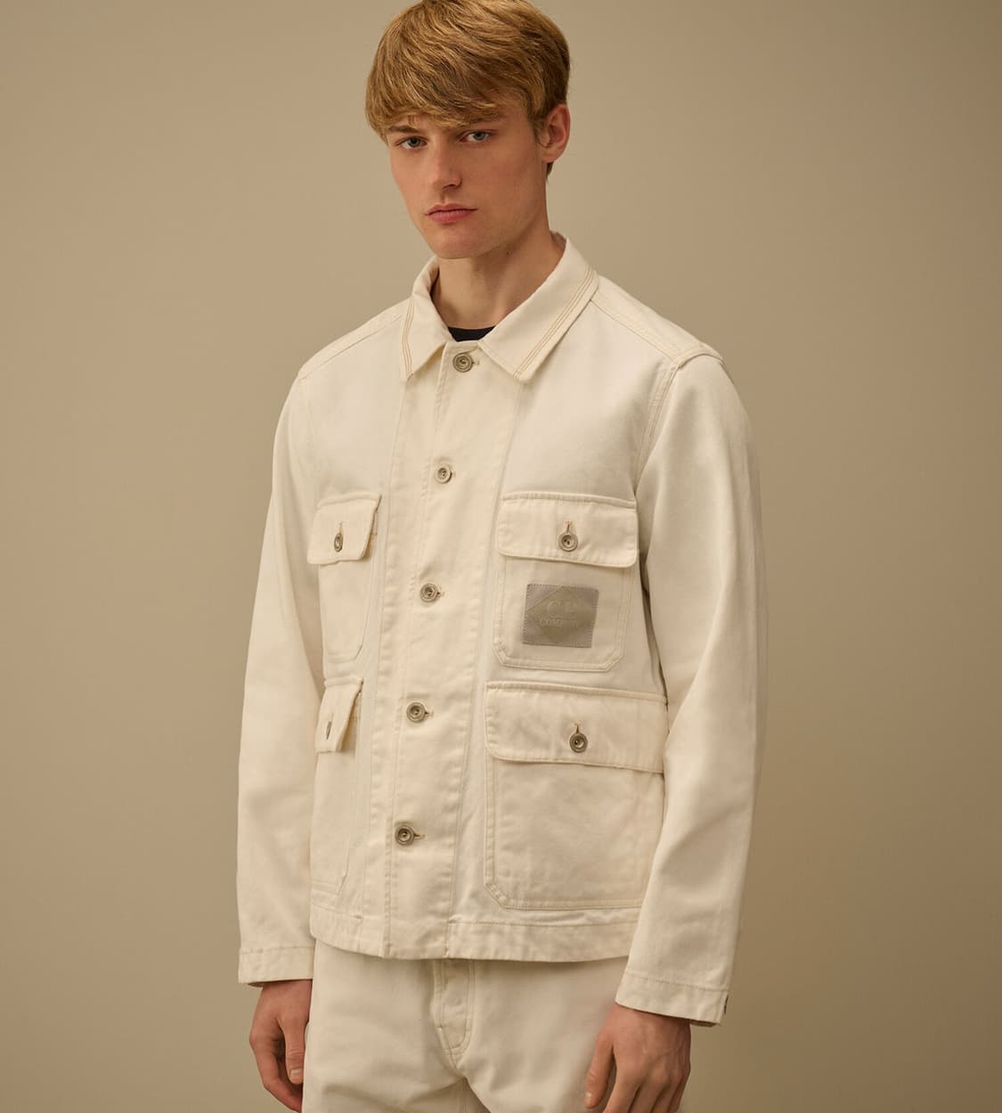 cp컴퍼니 BULL DENIM FIELD JACKET L 상품이미지2