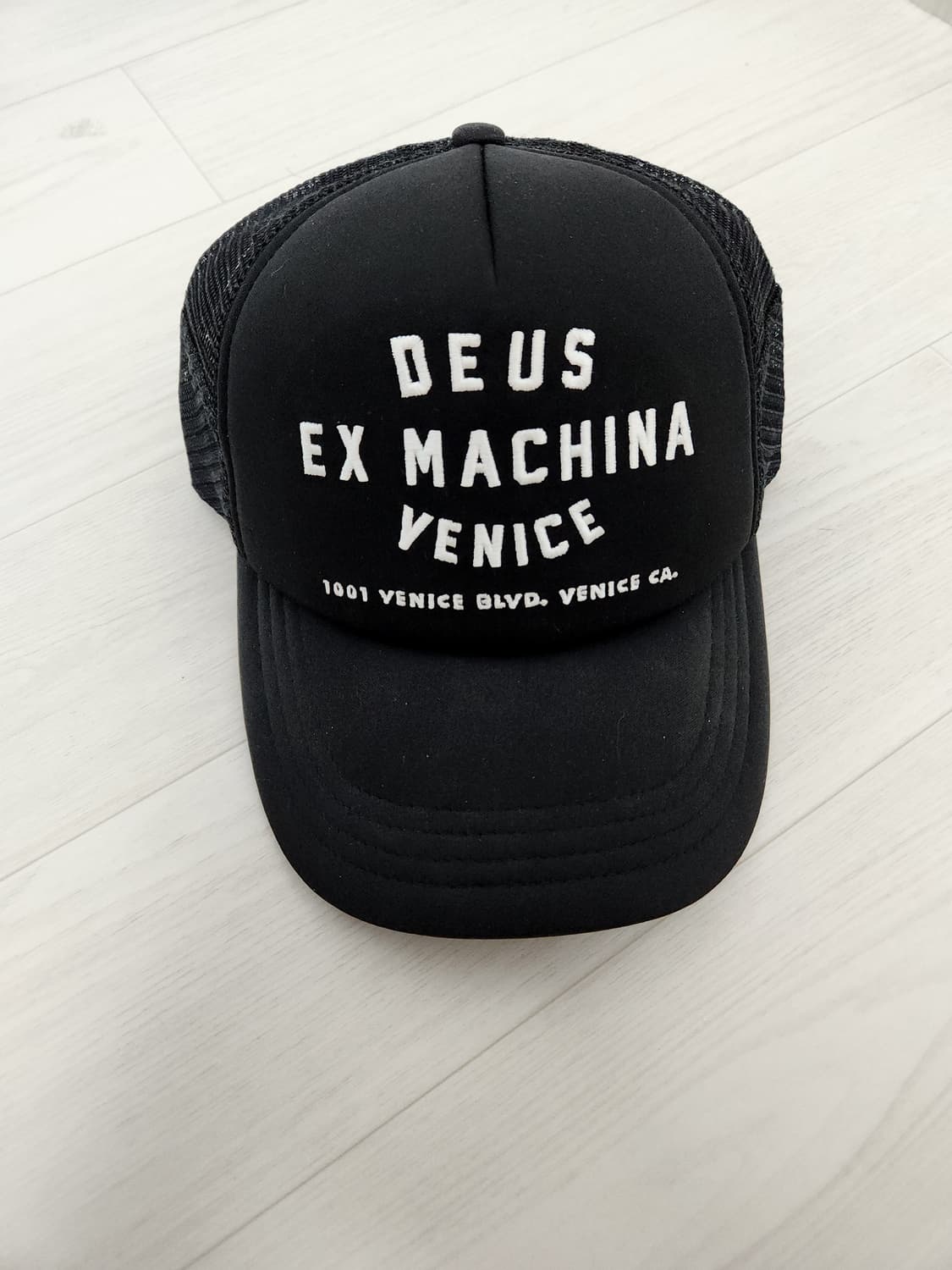데우스 엑스 마키나 베니스 스냅백 상품이미지1