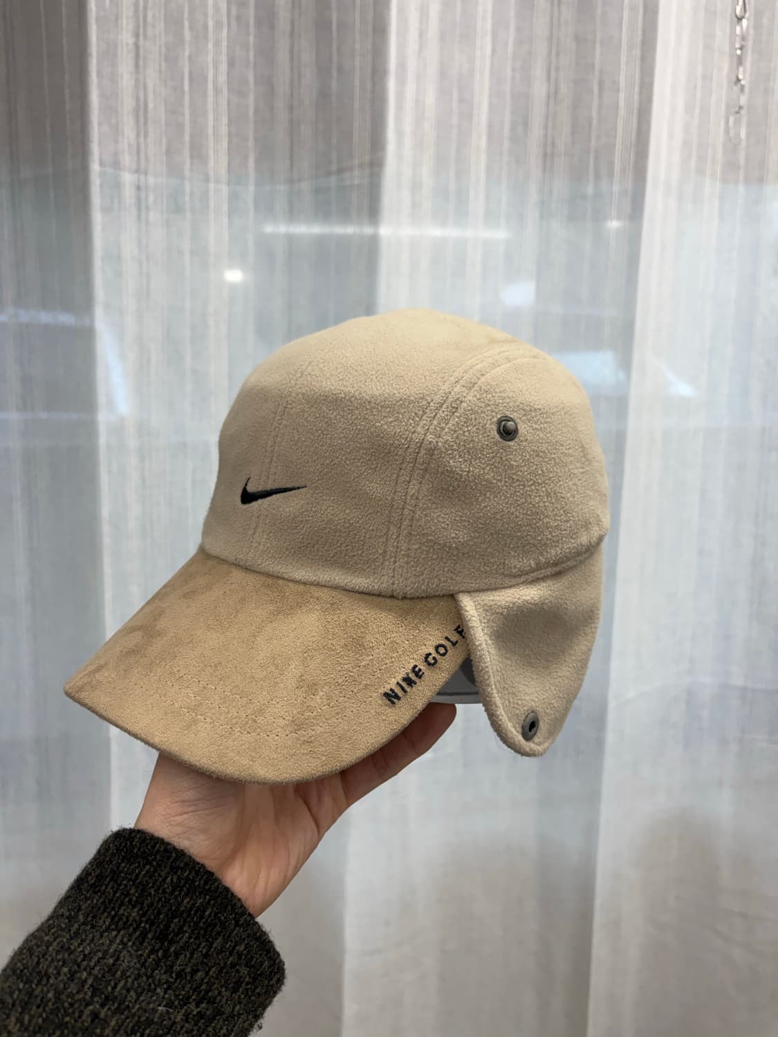 NIKE 나이키 골프 스우시 플리스 이어플랩 볼캡 모자 상품이미지1