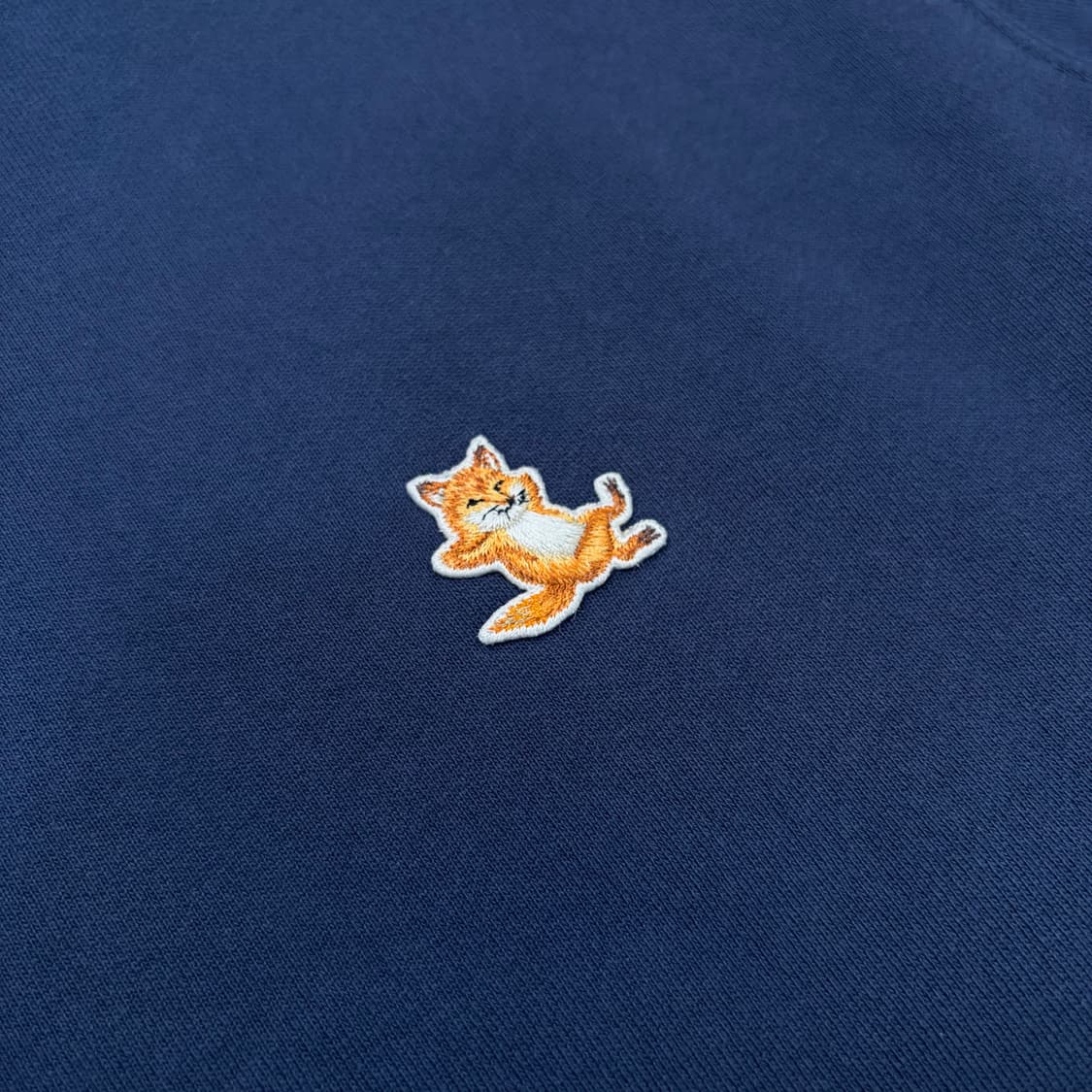 메종키츠네 칠렉스 패치 레귤러 맨투맨 LM00303KM0001 상품이미지3