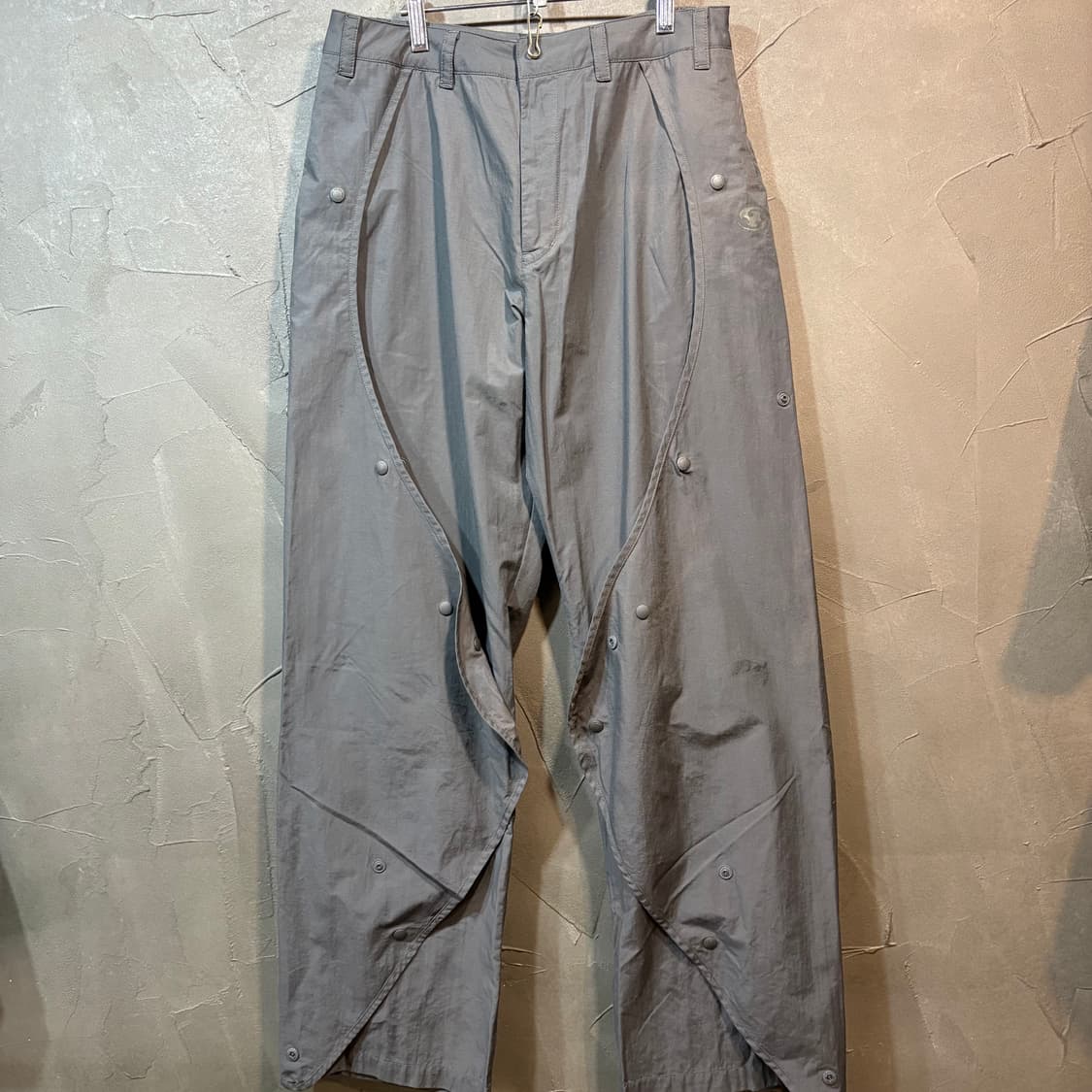 [1] SANSAN GEAR 산산기어 버튼 팬츠 상품이미지1