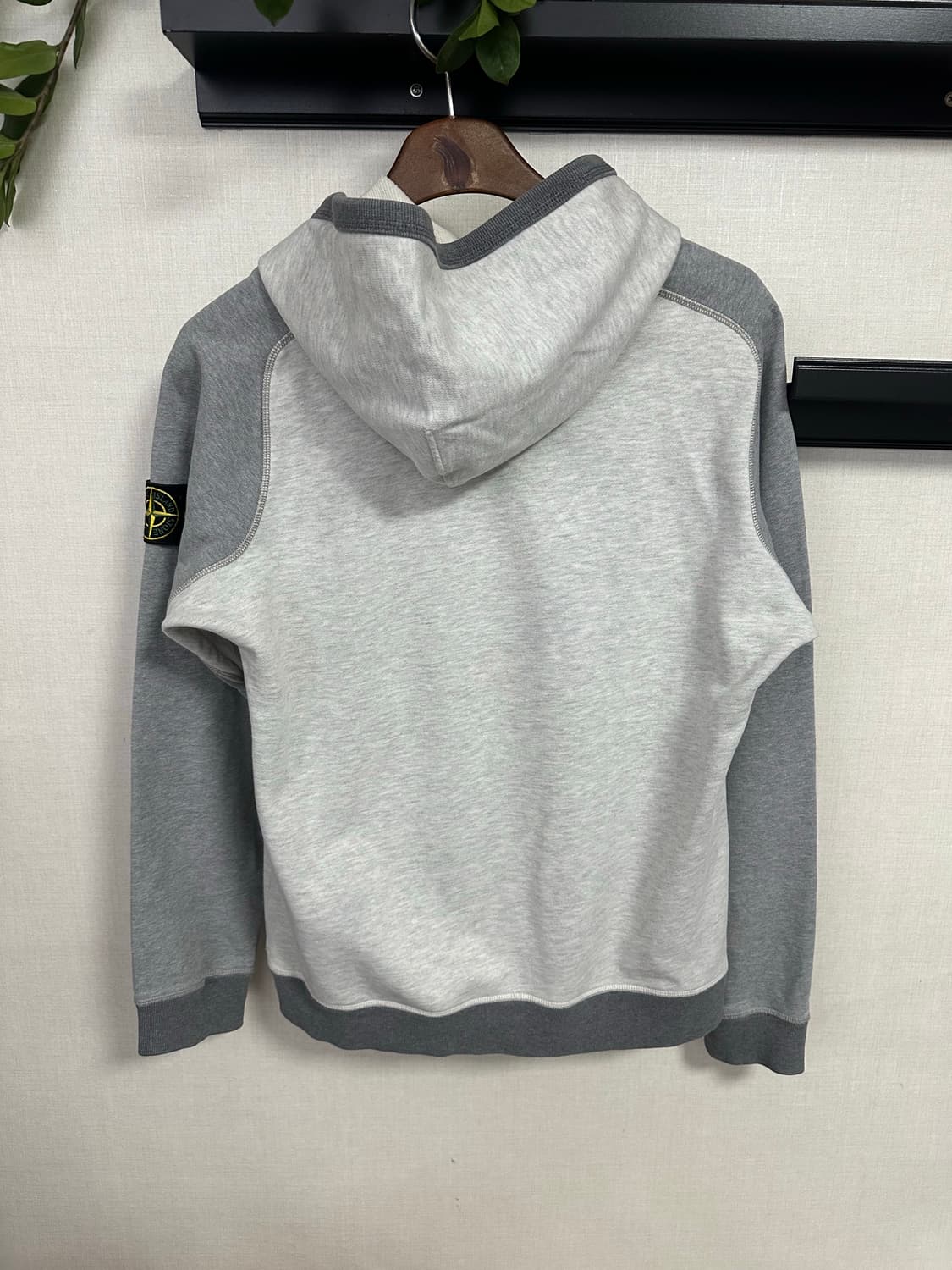 스톤아일랜드 후드티 M(90-95) 정품 상품이미지2