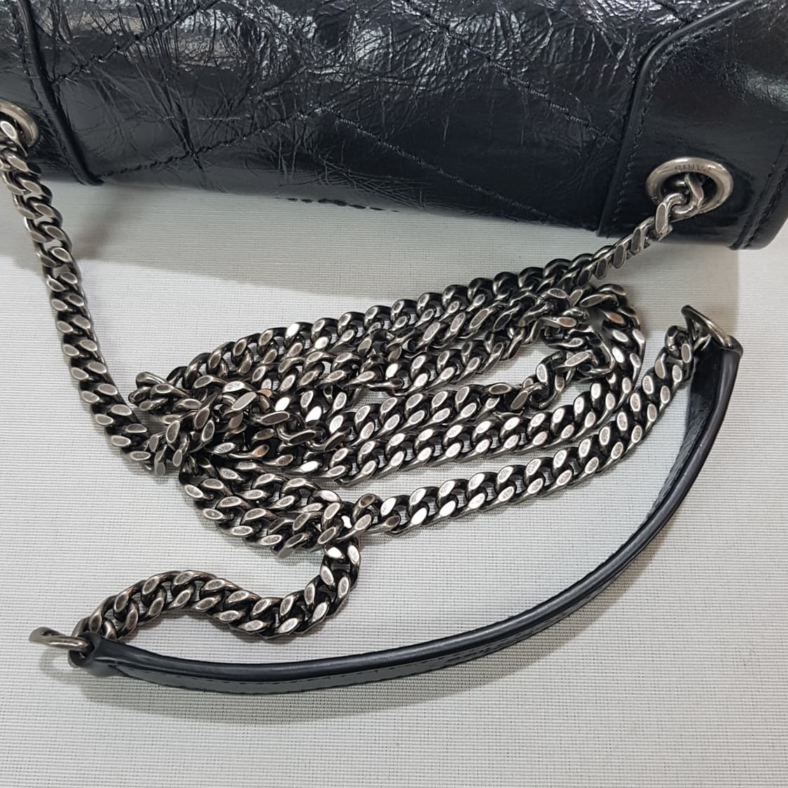 생로랑 니키백 미니 체인 크로스백 상품이미지7