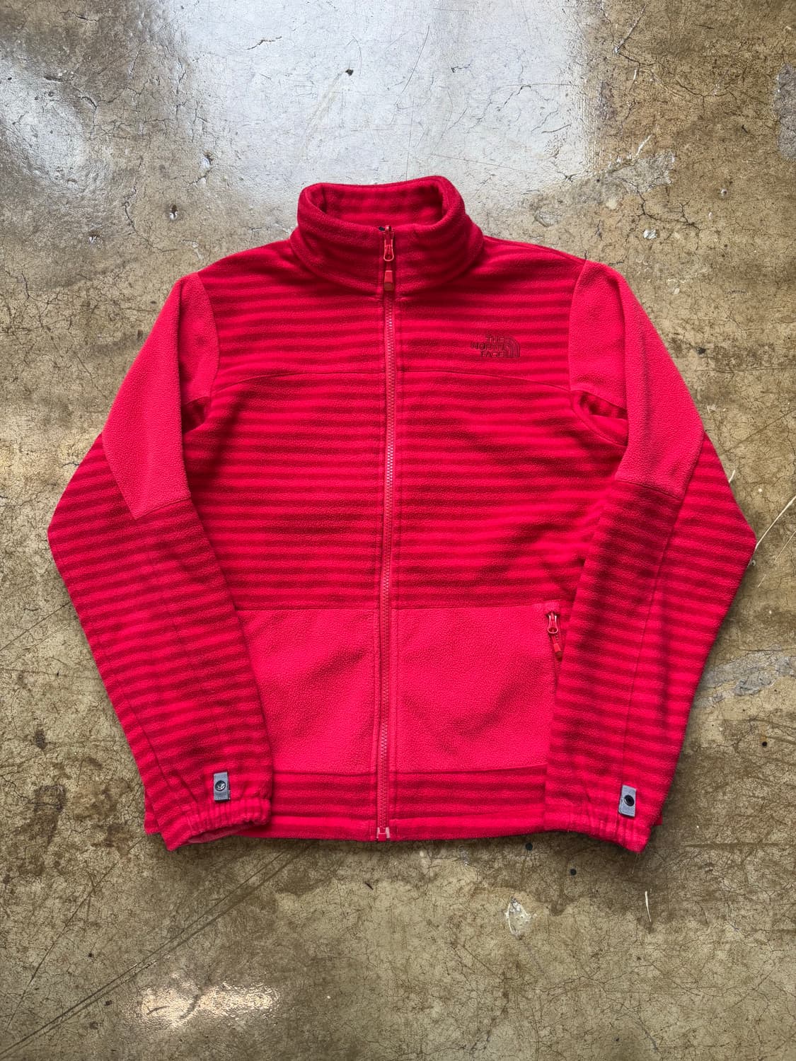 노스페이스 스트라이프 레드 플리스 상품이미지2