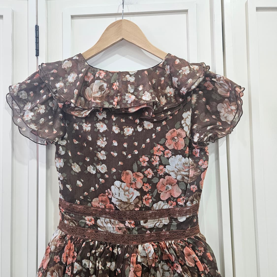 초코 플라워 프릴 쉬폰 원피스 상품이미지6