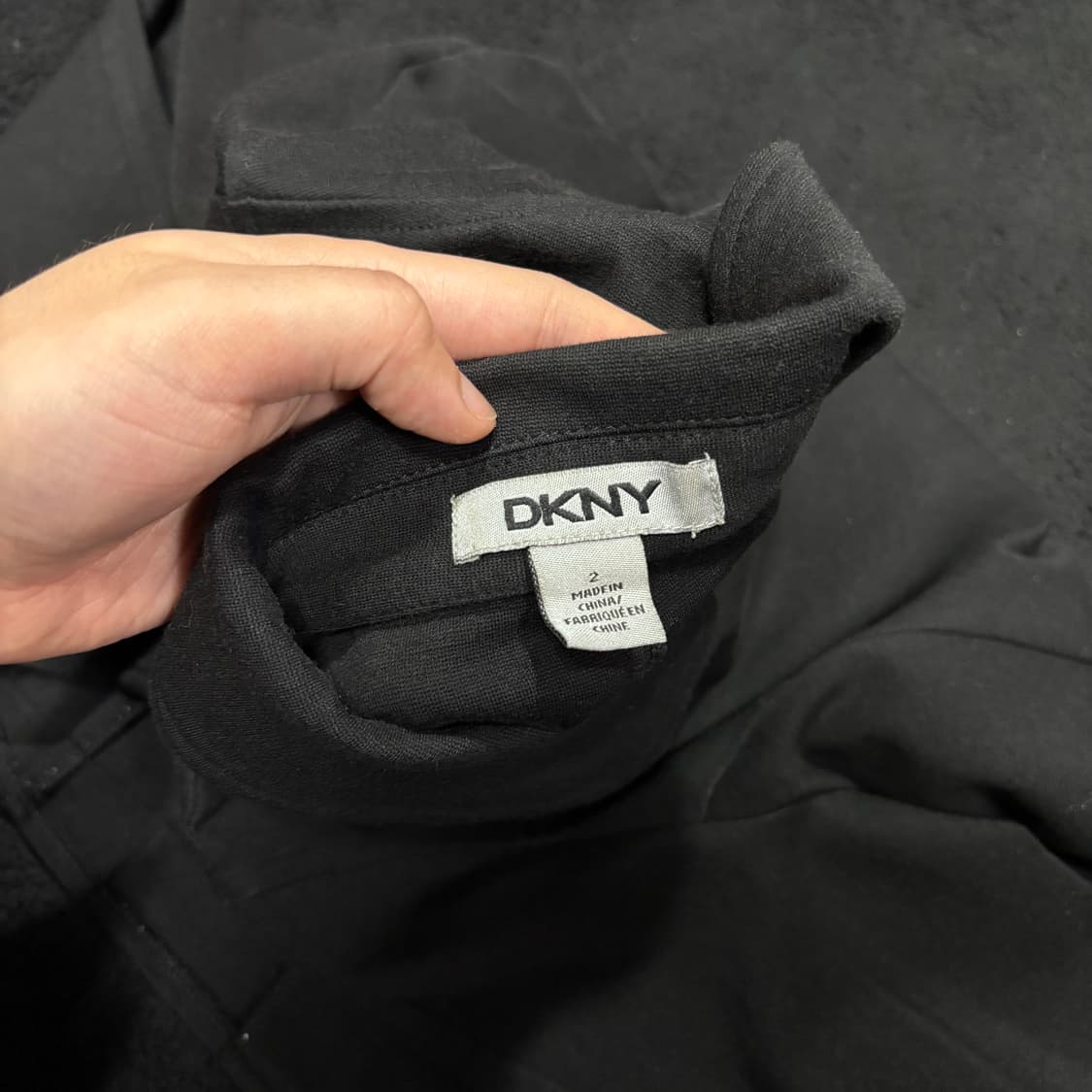 2 우먼S DKNY 블랙 사선지퍼 투웨이 자켓 상품이미지4