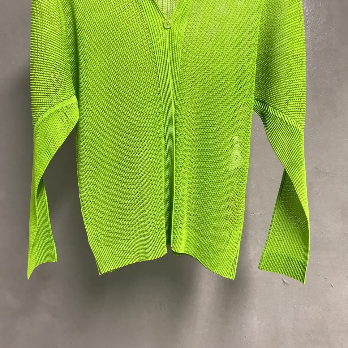 이세이 미야케 플리츠 플리즈 메쉬 가디건 3(W) 상품이미지3