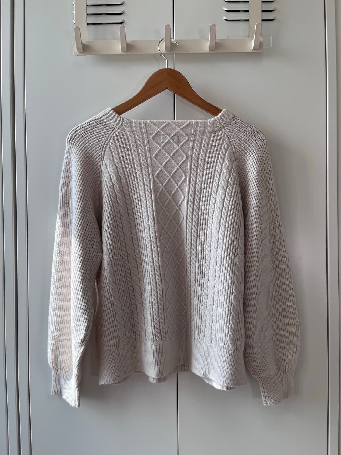 Vintage 사선 단추 스퀘어넥 오버핏 니트 상품이미지8