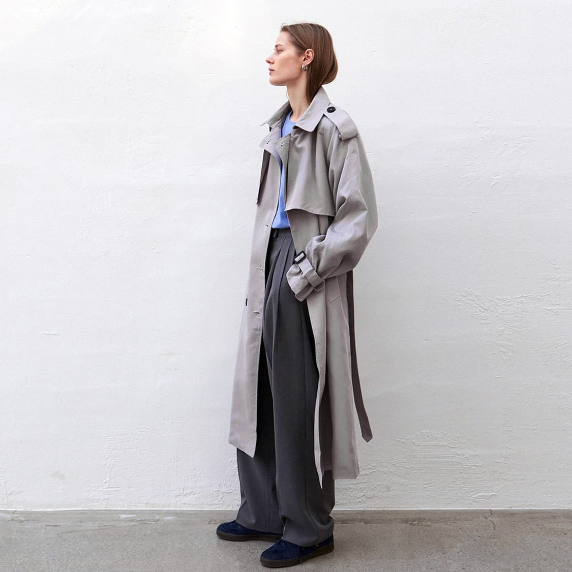 닉앤니콜(NICK NICOLE) 오버핏 더블 스트랩 트렌치코트 프리사이즈 상품이미지3