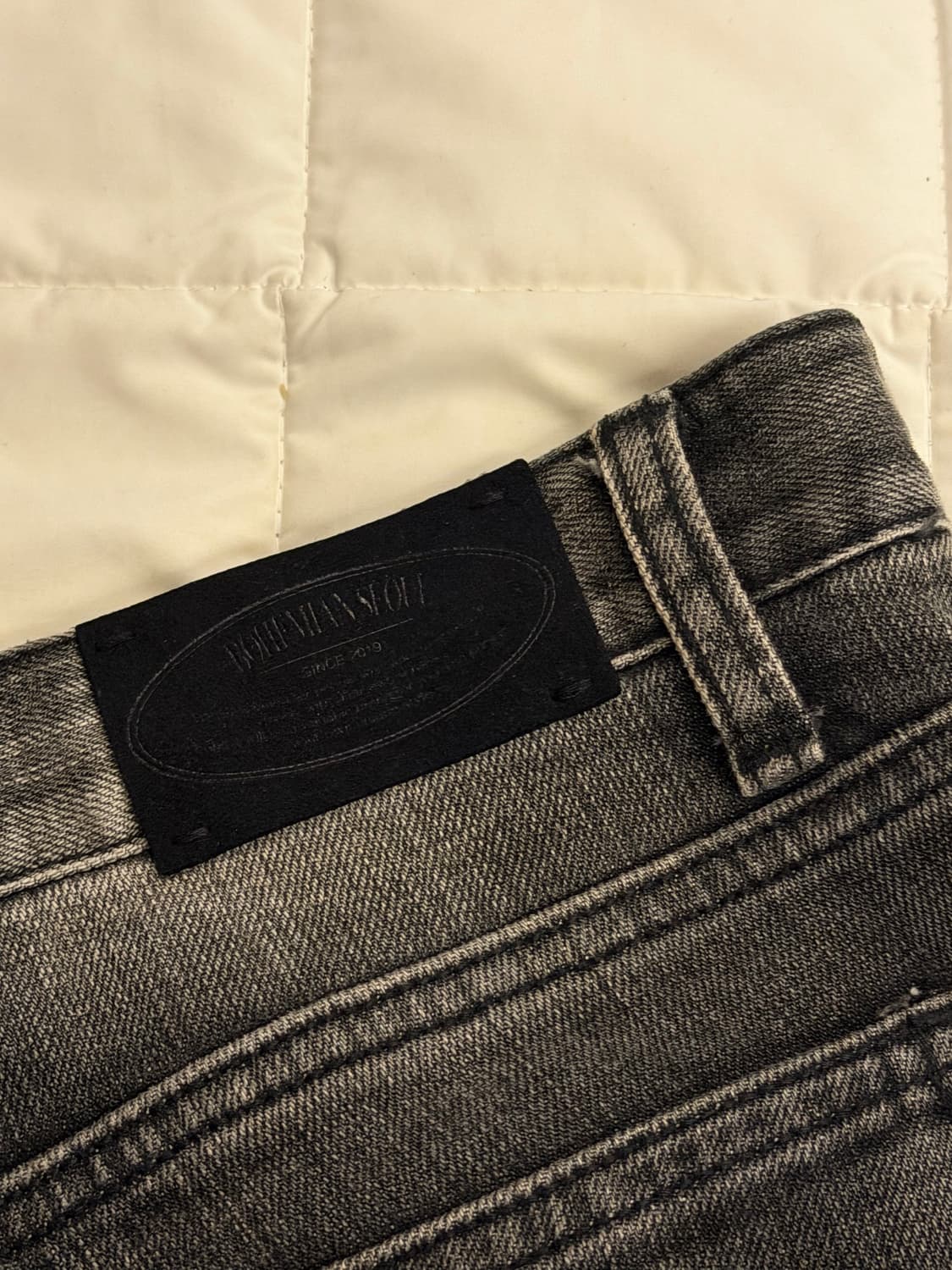 보헤미안서울 부츠컷 데님 그레이 상품이미지3