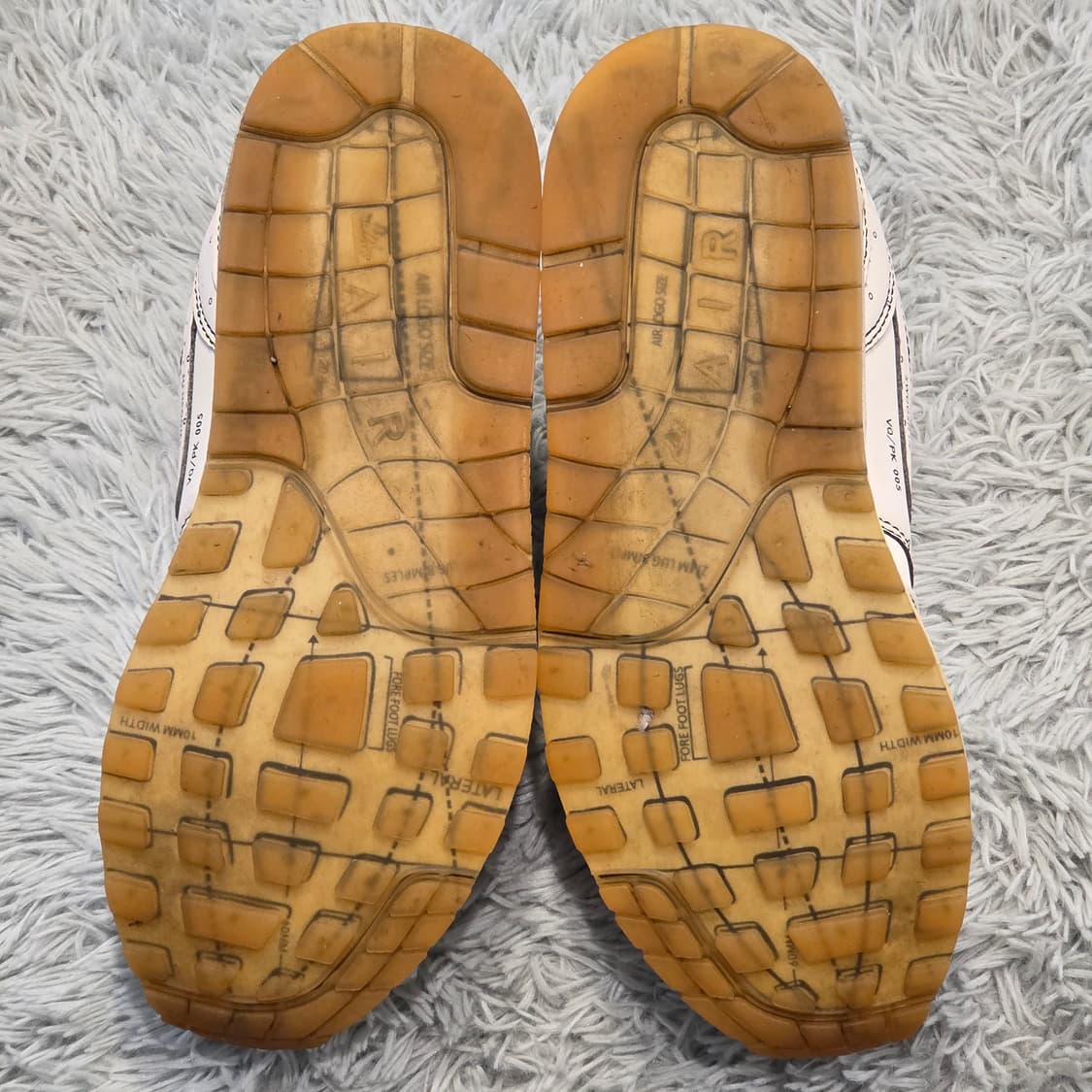 7q-23:나이키 에어맥스 1 스케치 투 셀프 화이트 (23cm)-희귀템 상품이미지9