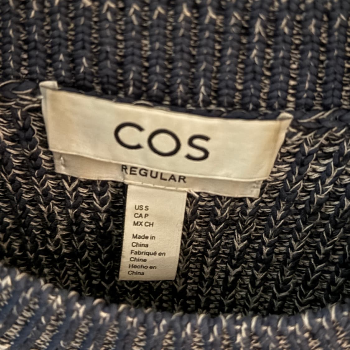 COS 레귤러핏 니트 스웨터 S 상품이미지3
