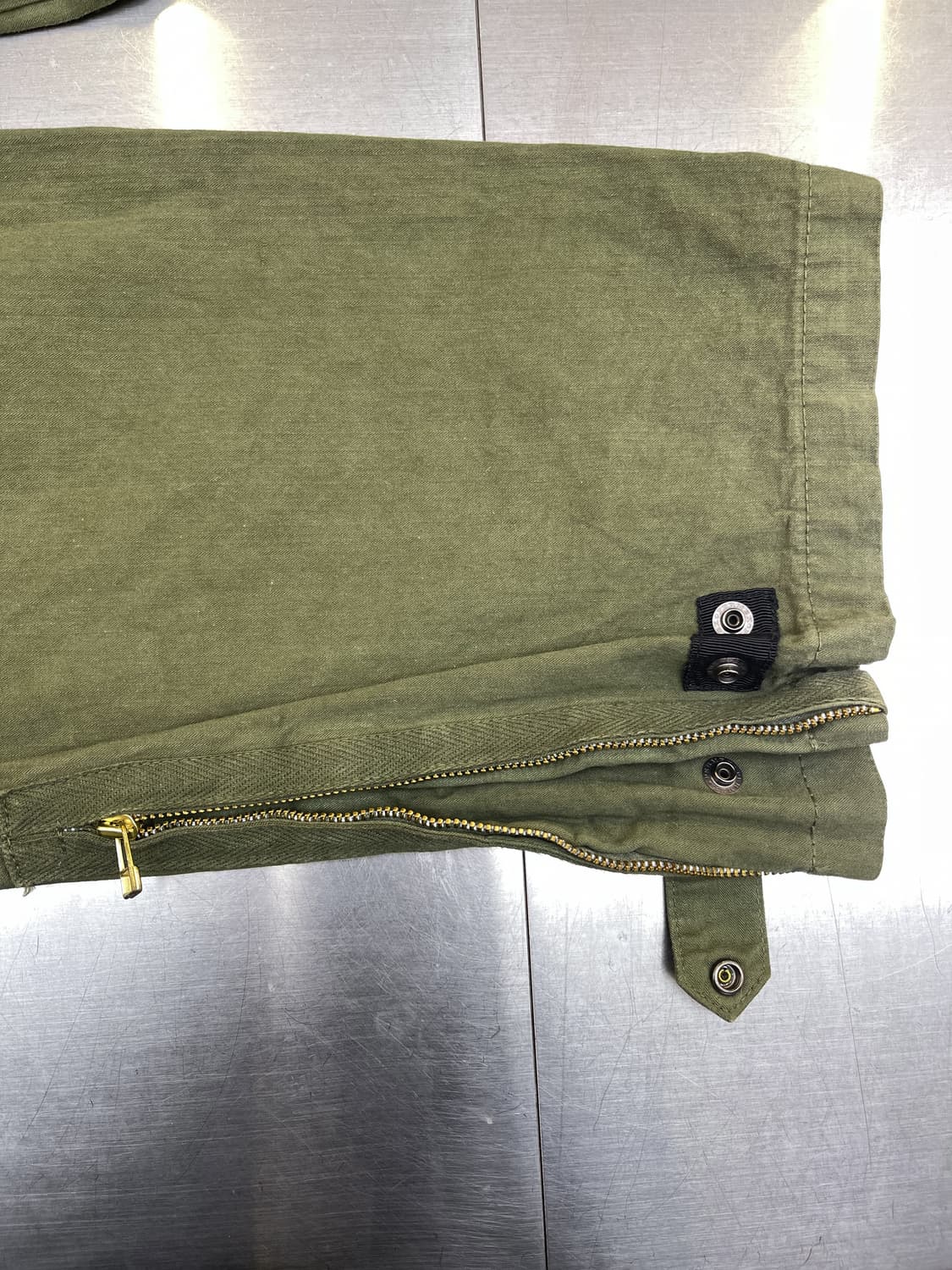 빔즈 플러스 아미 트라우저 팬츠 상품이미지7