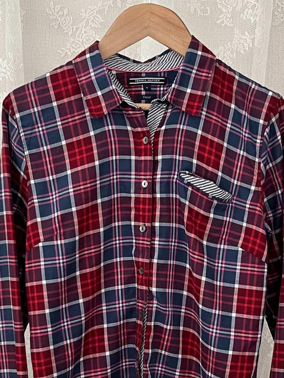 S) 타미힐피거 여성 피티드 체크 셔츠 와인 상품이미지3