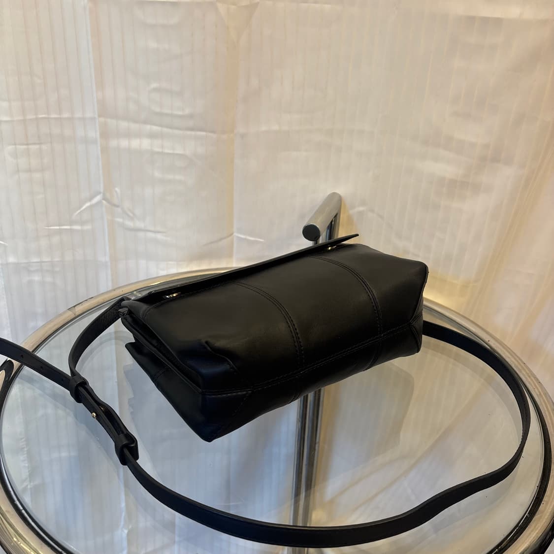 정품 토리버치 가죽 플랩 크로스백     상품이미지7