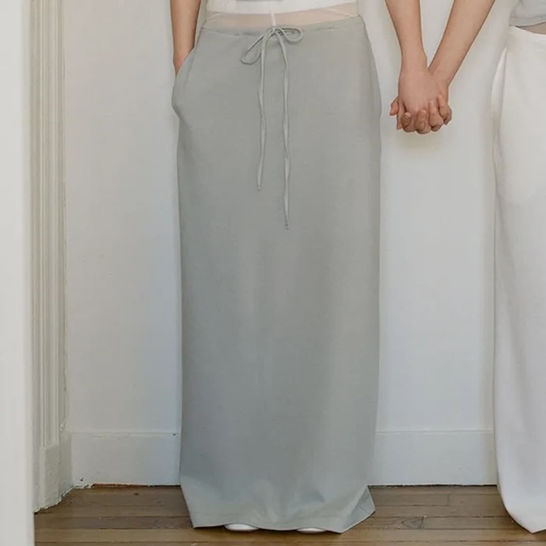 (새상품) lfm drawstring maxi skirt 미스트그레이 상품이미지1