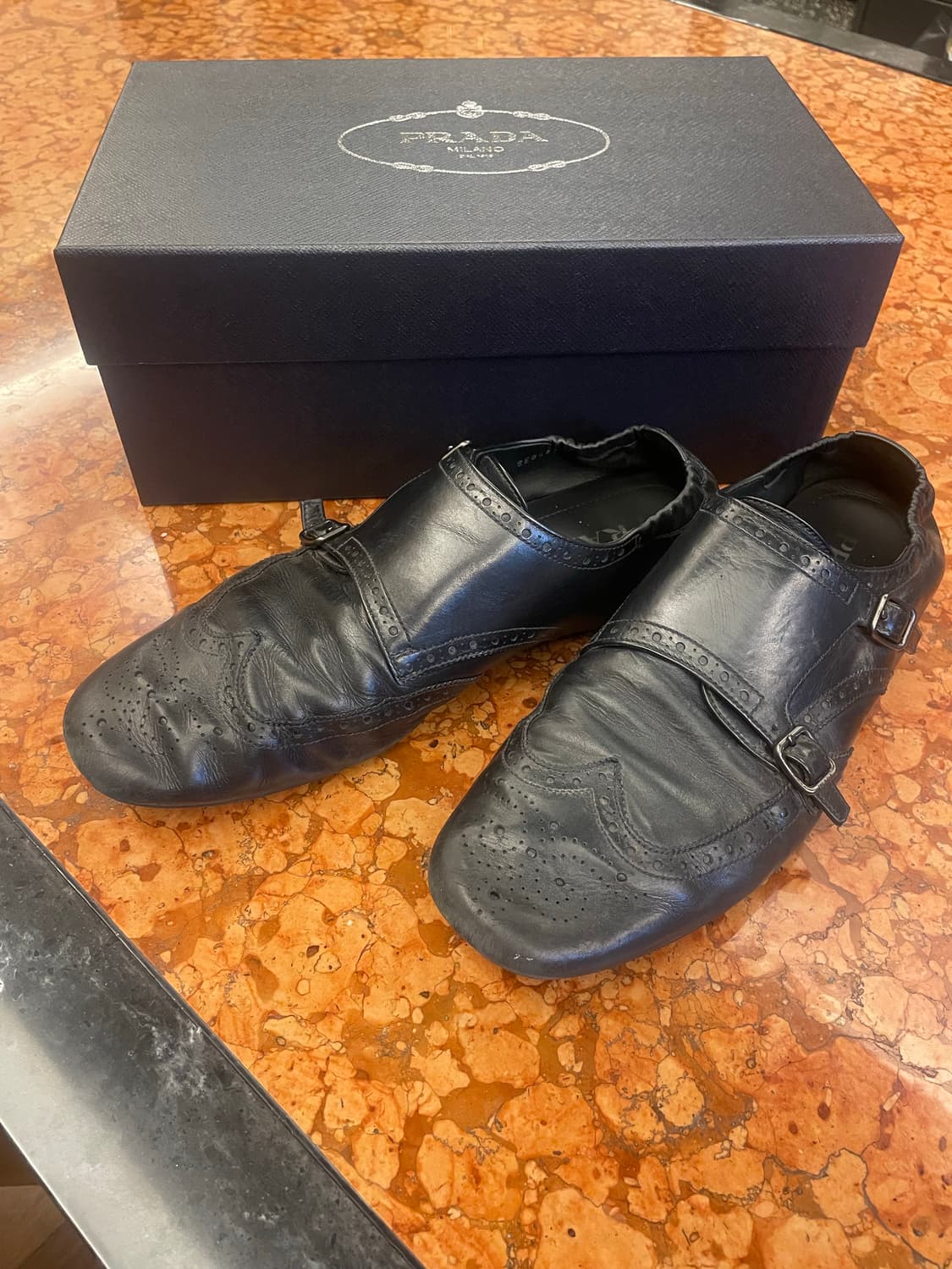 프라다 더블몽크 상품이미지1