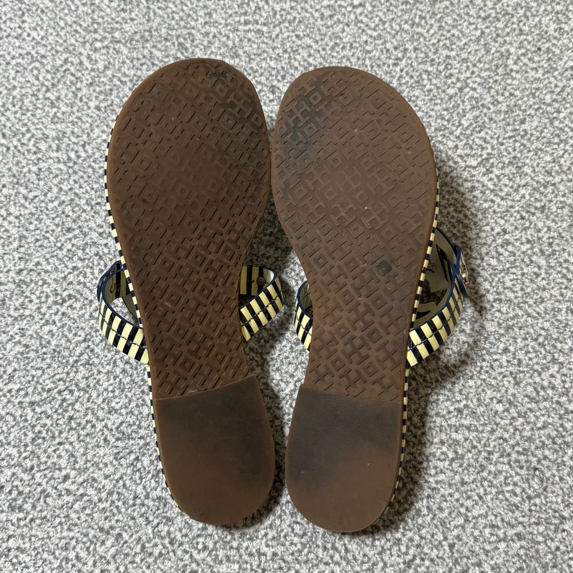 토리버치 밀러 쪼리 슬리퍼 6.5 235 상품이미지6