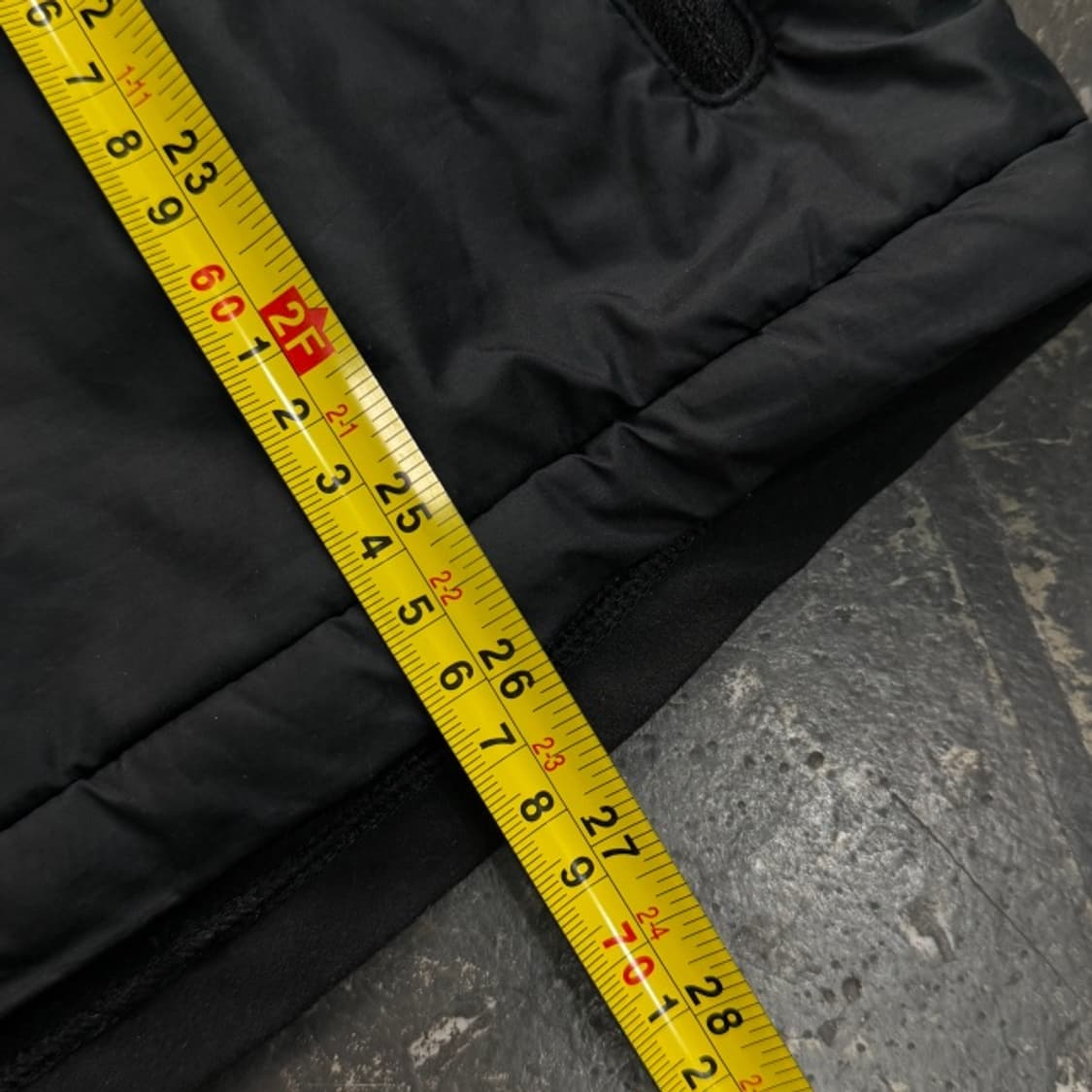 105 나이키 에어로레이어 하이브리드 패딩 (로고손상)  상품이미지6