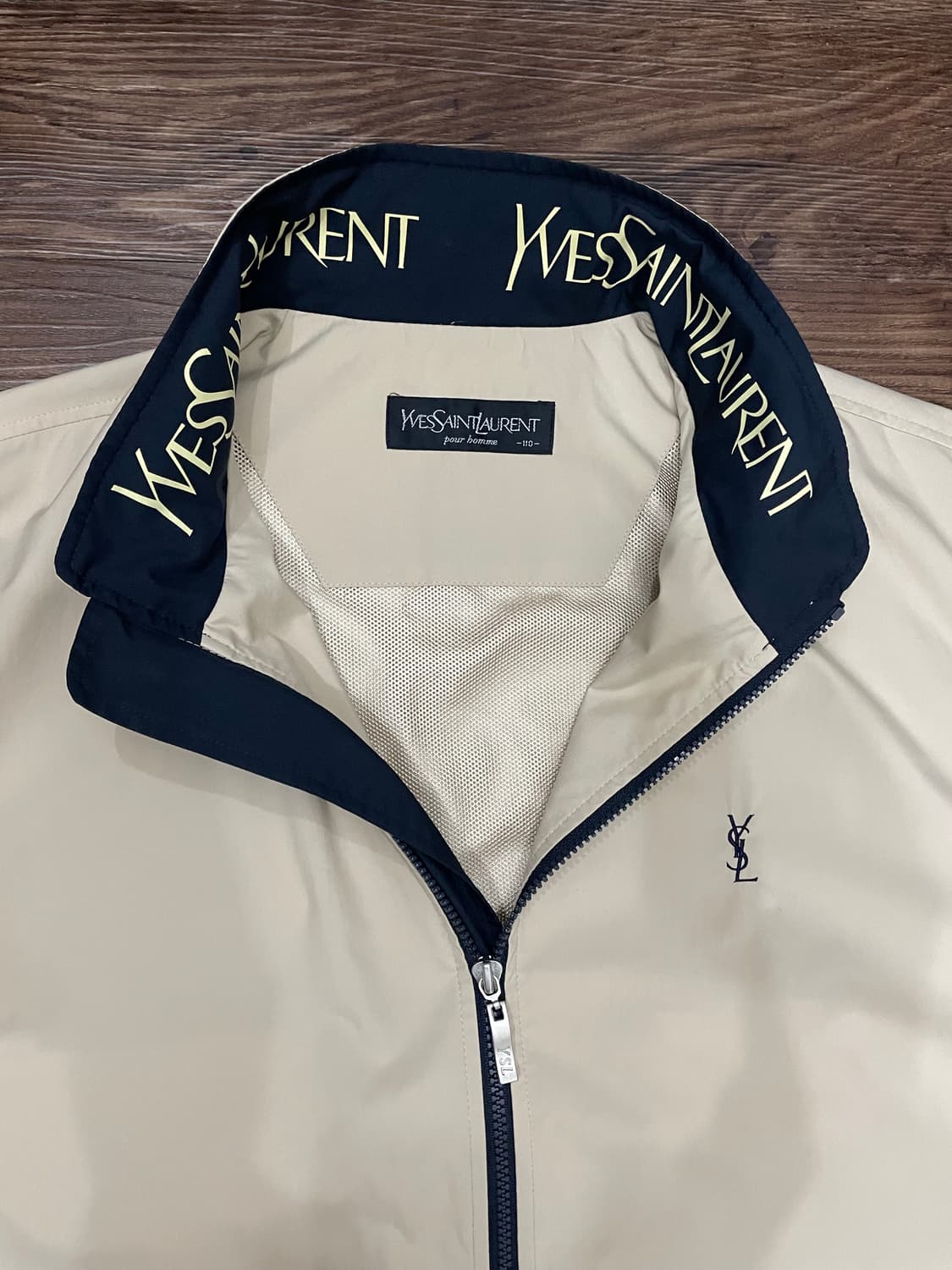 입생로랑 YSL 베이지 바람막이 자켓 상품이미지2