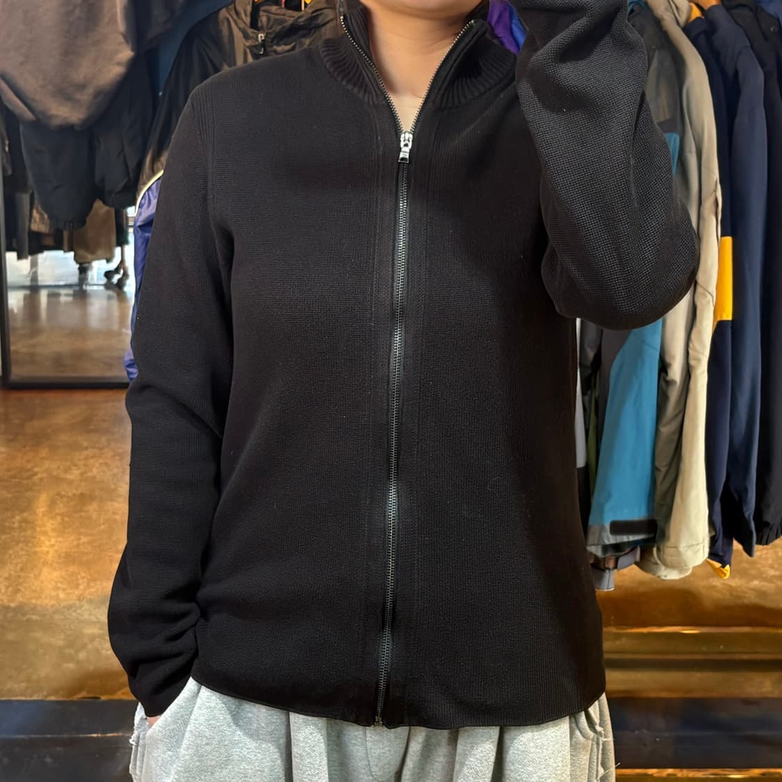 캘빈클라인 블랙 니트집업 상품이미지1