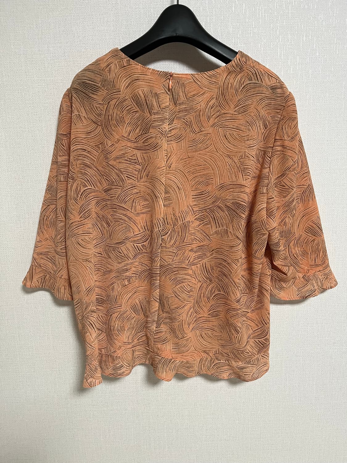 일본 브랜드의 패턴 블라우스 상품이미지2