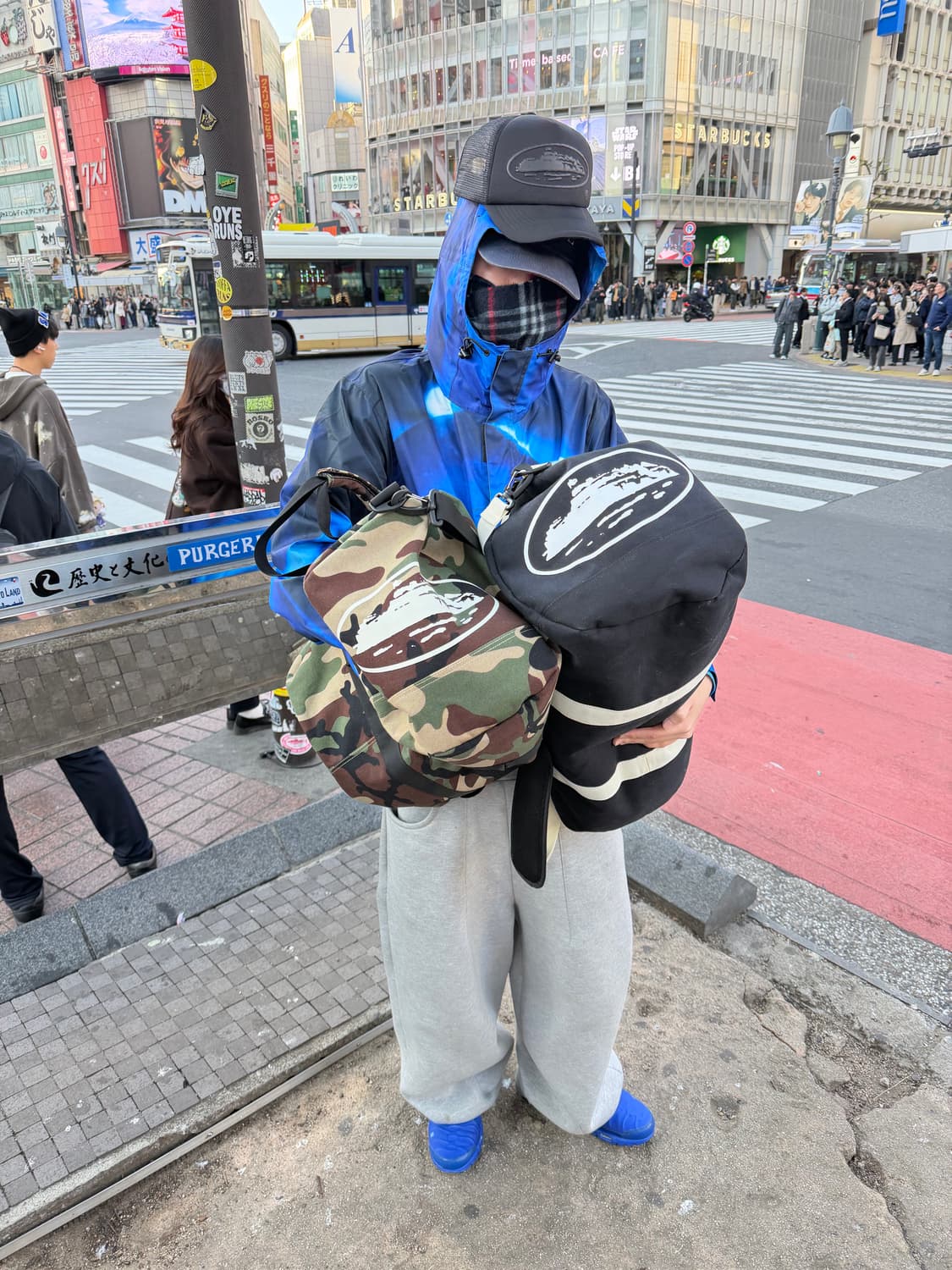 Crtz 코르테이즈 corteiz HMP 더플백 보스턴백 블랙 상품이미지5