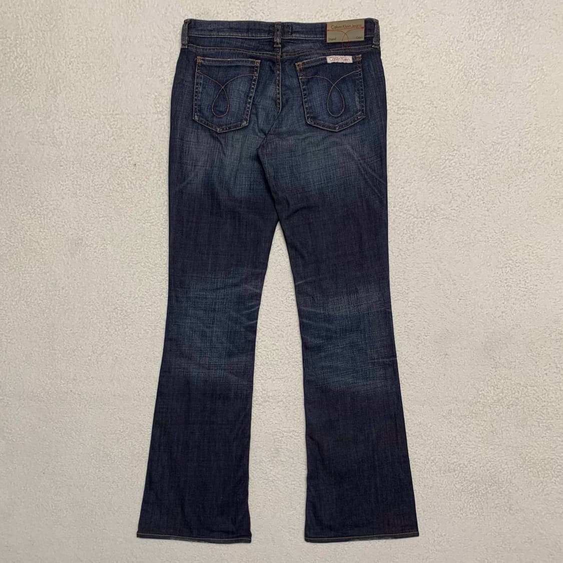 [표기 29] 캘빈 클라인 로우라이즈 부츠컷 데님팬츠 상품이미지1