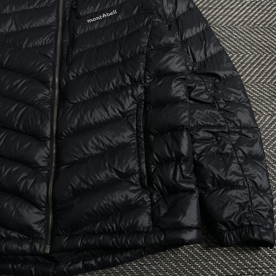 몽벨 구스다운 경량 패딩y 3835 상품이미지3