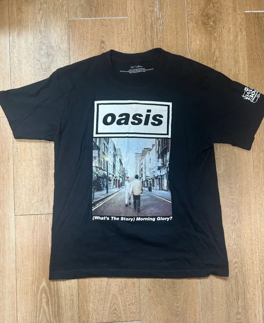 아담에로페 10Culture 오아시스 30주년 반팔 티셔츠 상품이미지1